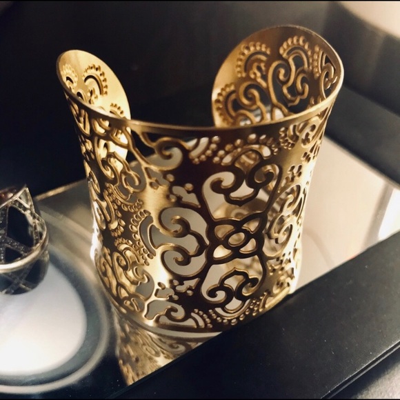 STAINLESS STEEL GOLD Exotic Cuff - Adjustable - Picture 2 of 7
